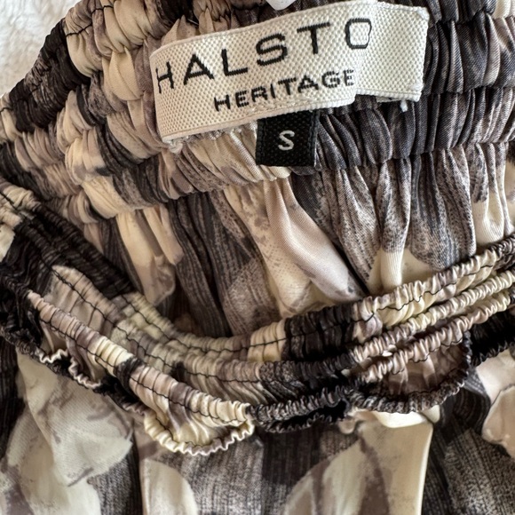 HALSTON HERITAGE Off Shoulder Botanical Top Size S - Picture 5 of 7